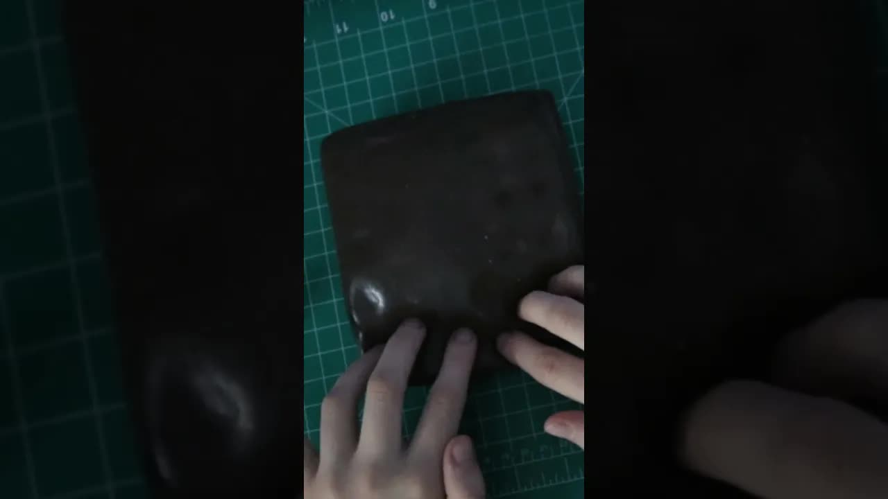【ASMR】Only 1% Will Find the Secret Emoji in This ASMR!